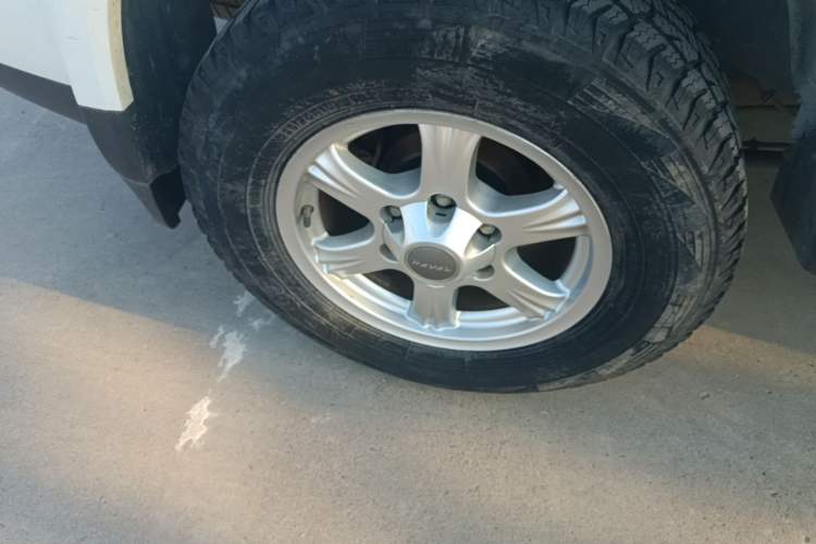 Used Haval H5 Classic 2015 2.0L Manual Two-Wheel Drive Entry-Level Trim Right Rear Wheel Hub
