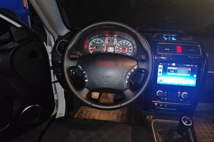 Used Haval H5 Classic 2015 2.0T Manual 4x4 Advanced Trim Steering Wheel