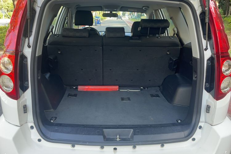 Used Haval H5 Classic 2015 2.0T Manual Two-Wheel Drive Advanced Version Trunk