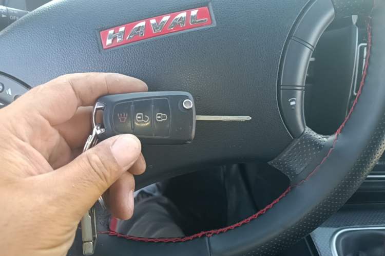 Used Haval H5 Classic 2015 2.0L Manual Two-Wheel Drive Entry-Level Trim Vehicle Key