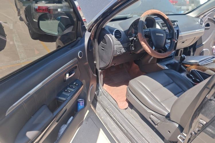 Used Haval H5 Classic 2016 Classic Edition 2.0T Manual 4x4 Elite Model Driver Seat