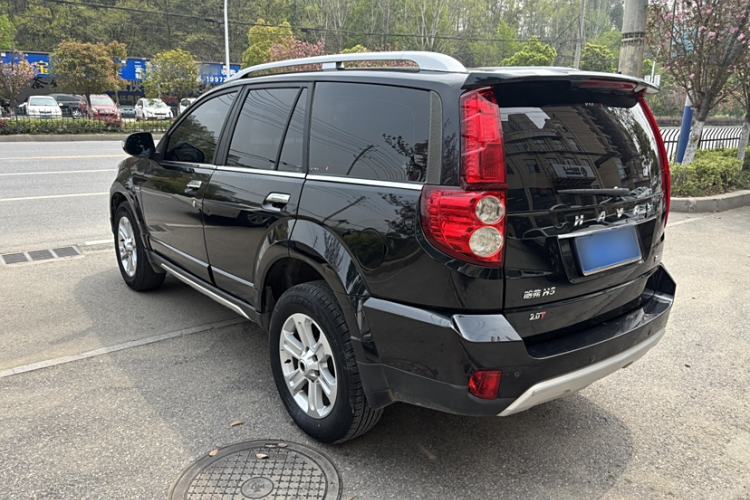 Used Haval H5 Classic 2016 Classic Edition 2.0T Manual Two-Wheel Drive Elite Model Exterior 2