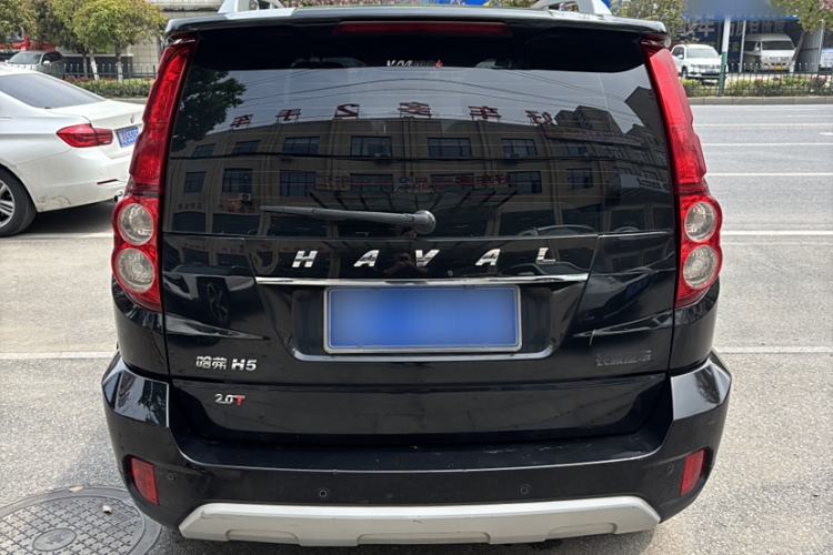 Used Haval H5 Classic 2016 Classic Edition 2.0T Manual Two-Wheel Drive Elite Model Exterior 5