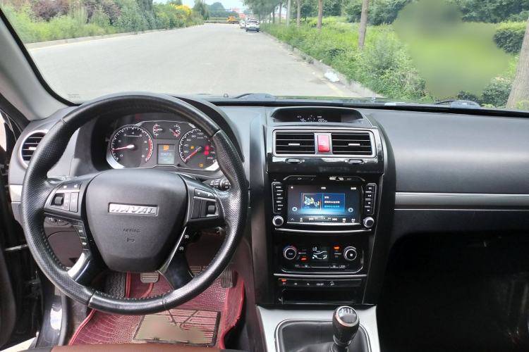 Used Haval H5 Classic 2016 Classic Edition 2.0T Manual 4x4 Elite Model Exterior 9