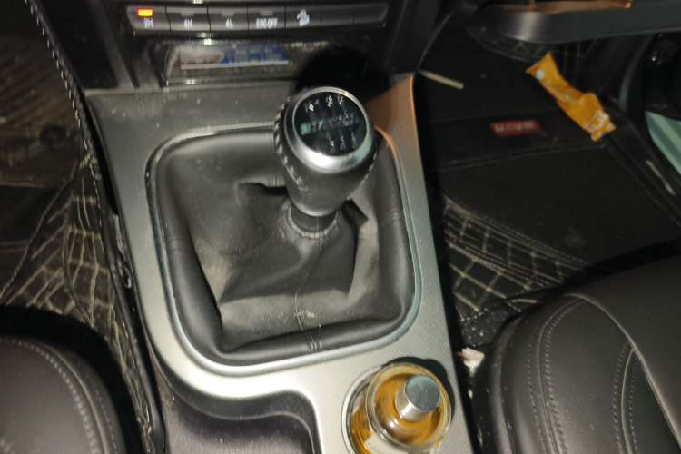 Used Haval H5 Classic 2016 Classic Edition 2.0T Manual 4x4 Prestige Model Gear Lever