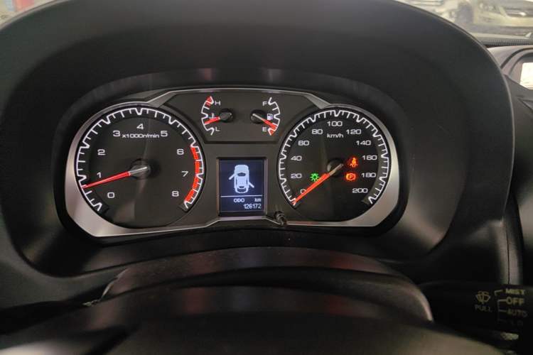 Used Haval H5 Classic 2016 Classic Edition 2.0T Manual Two-Wheel Drive Elite Model Instrument Cluster