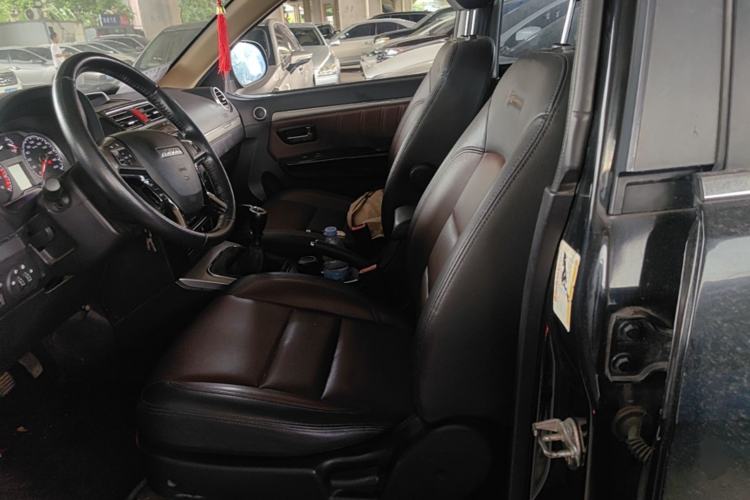 Used Haval H5 Classic 2016 Classic Edition 2.0T Manual Two-Wheel Drive Elite Model Left Front Seat