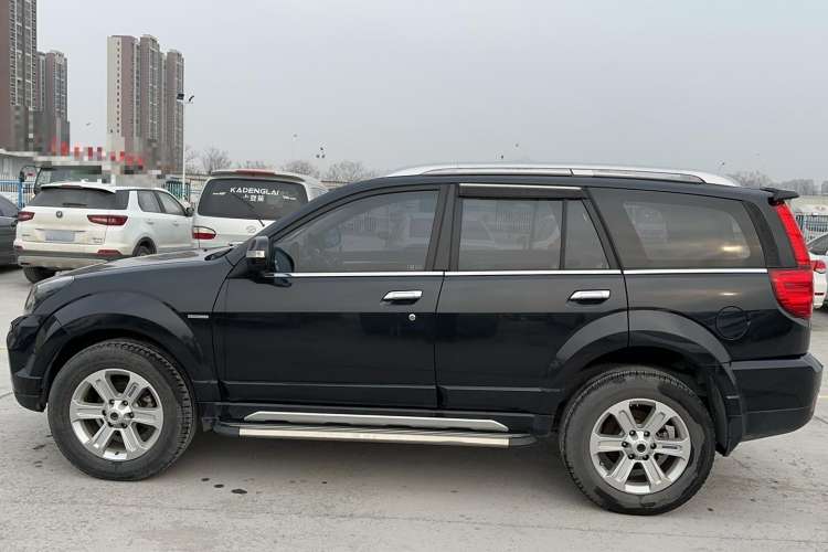 Used Haval H5 Classic 2016 Classic Edition 2.0T Manual Two-Wheel Drive Elite Model Left Side