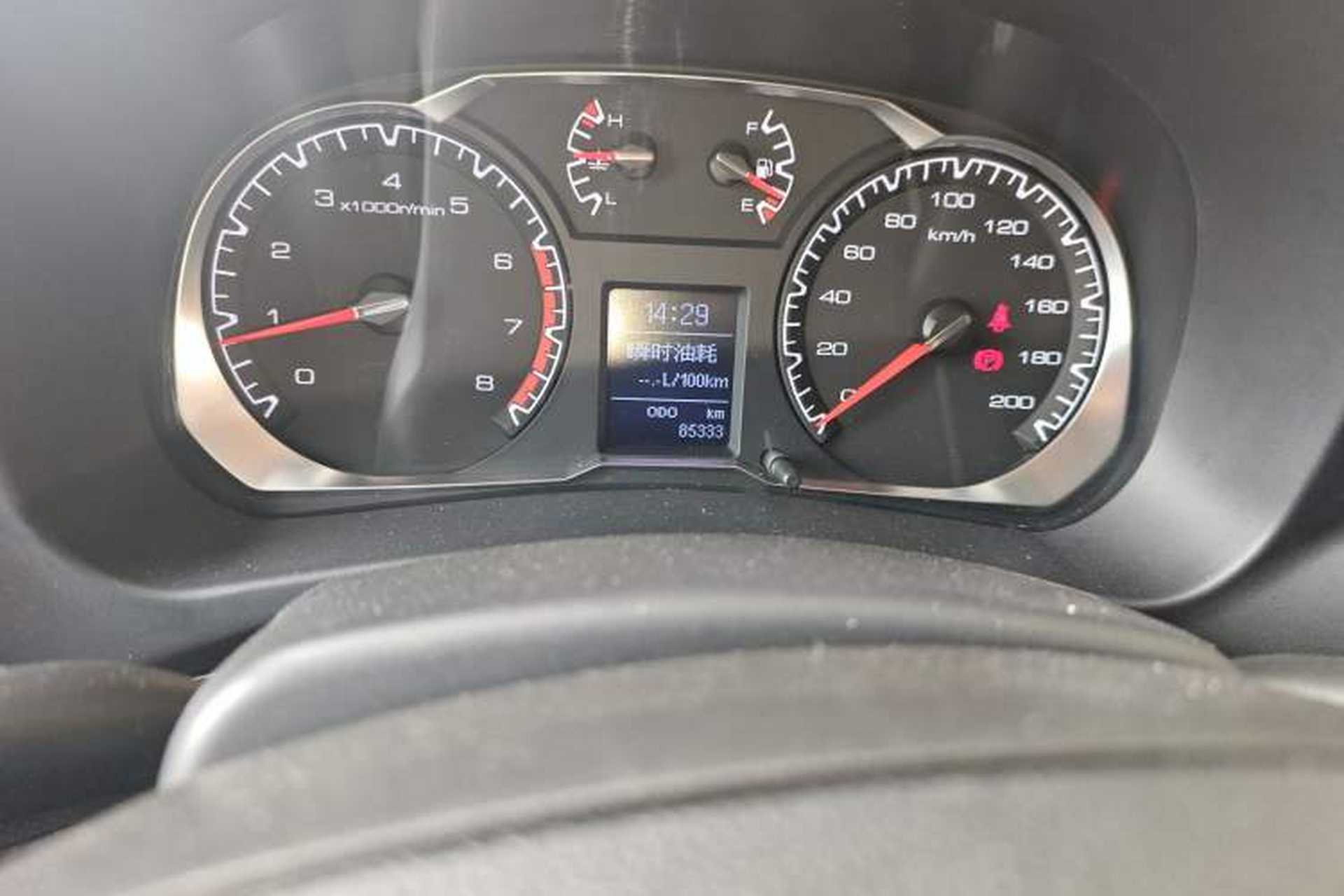 Used Haval H5 Classic 2016 Classic Edition 2.0T Manual 4x4 Prestige Model Odometer Close Up