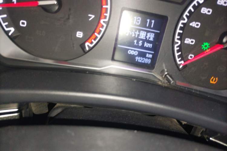 Used Haval H5 Classic 2016 Classic Edition 2.0T Manual 4x4 Elite Model Odometer Close Up
