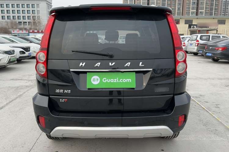 Used Haval H5 Classic 2016 Classic Edition 2.0T Manual Two-Wheel Drive Elite Model Rear