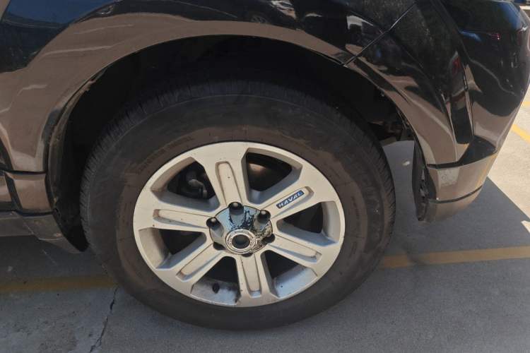 Used Haval H5 Classic 2016 Classic Edition 2.0T Manual 4x4 Elite Model Right Front Wheel Hub