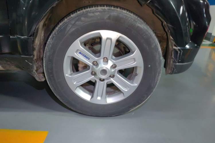 Used Haval H5 Classic 2016 Classic Edition 2.0T Manual 4x4 Elite Model Right Front Wheel Hub