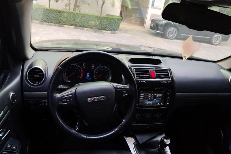 Used Haval H5 Classic 2016 Classic Edition 2.0T Manual Two-Wheel Drive Elite Model Steering Wheel