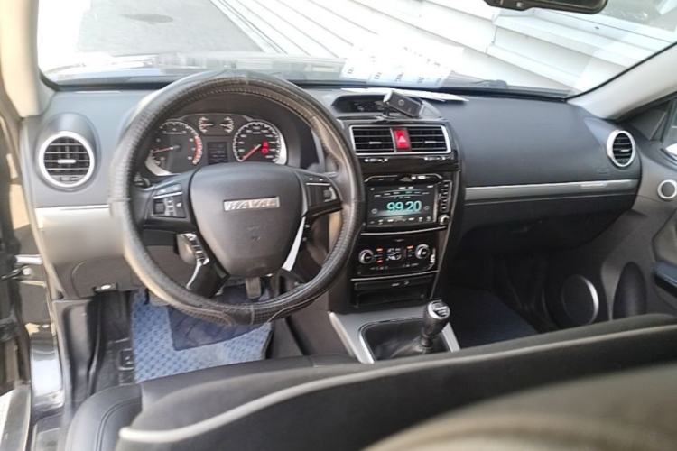 Used Haval H5 Classic 2016 Classic Edition 2.0T Manual Two-Wheel Drive Prestige Model Steering Wheel