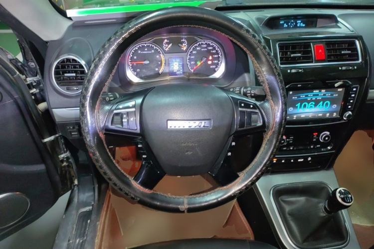 Used Haval H5 Classic 2016 Classic Edition 2.0T Manual 4x4 Elite Model Steering Wheel