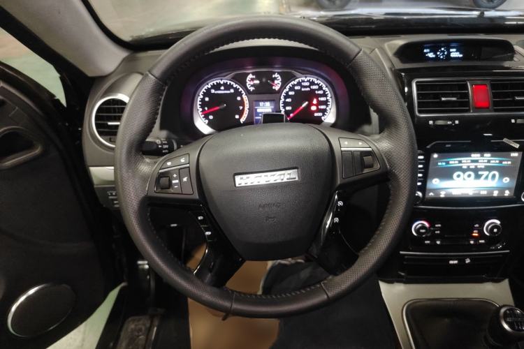Used Haval H5 Classic 2016 Classic Edition 2.0T Manual Two-Wheel Drive Elite Model Steering Wheel