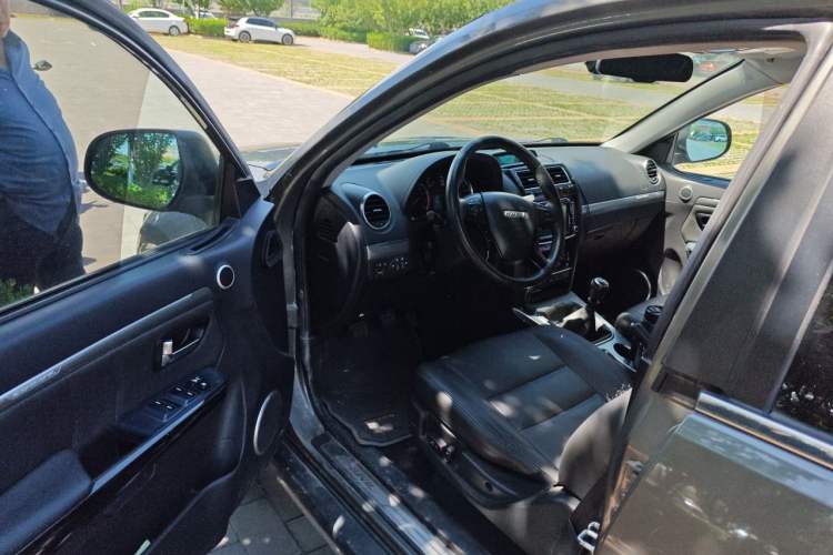 Used Haval H5 Classic 2016 Classic Edition 2.0T Manual 4x4 Prestige Model Driver Seat