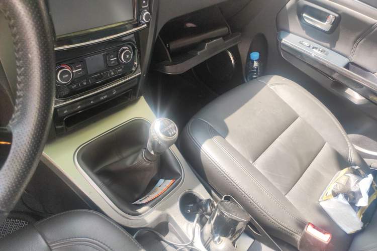 Used Haval H5 Classic 2016 Classic Edition 2.0T Manual 4x4 Prestige Model Gear Lever