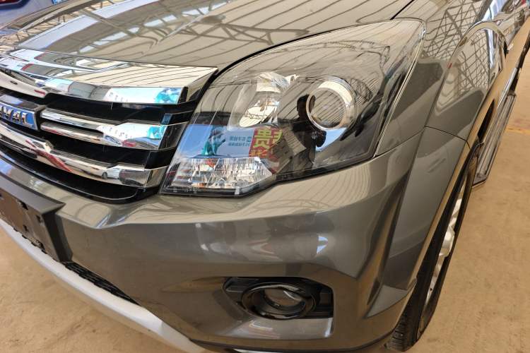 Used Haval H5 Classic 2016 Classic Edition 2.0T Manual 4x4 Prestige Model Left Front Headlight