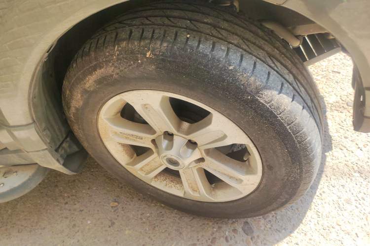 Used Haval H5 Classic 2016 Classic Edition 2.0T Manual 4x4 Prestige Model Right Front Wheel Hub