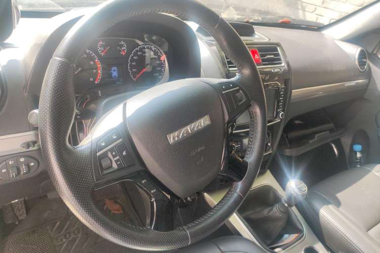 Used Haval H5 Classic 2016 Classic Edition 2.0T Manual 4x4 Prestige Model Steering Wheel