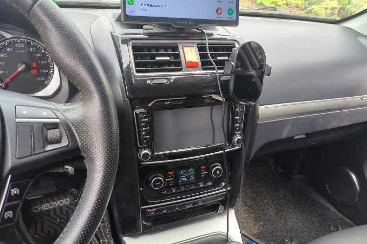 Used Haval H5 Classic 2016 Classic Edition 2.0T Manual 4x4 Prestige Model Audio And AC Panel