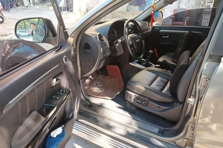 Used Haval H5 Classic 2016 Classic Edition 2.0T Manual 4x4 Prestige Model Driver Seat