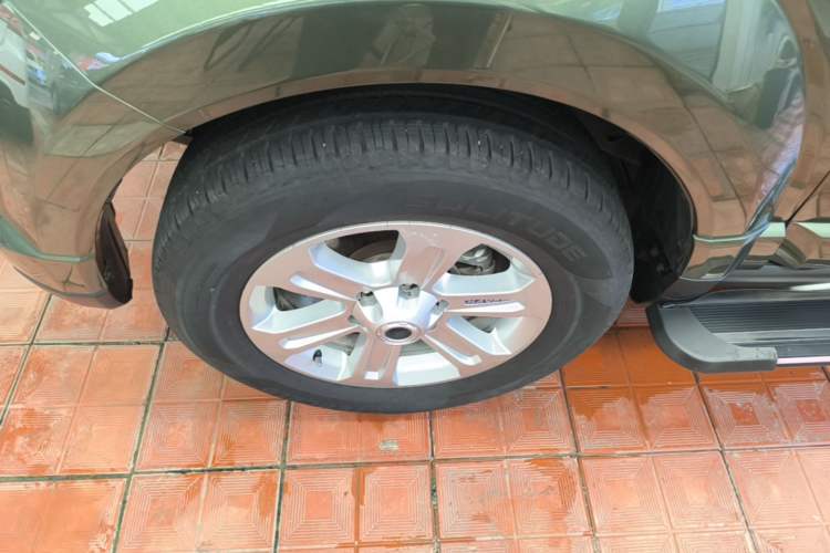 Used Haval H5 Classic 2016 Classic Edition 2.0T Manual 4x4 Prestige Model Left Front Wheel Hub