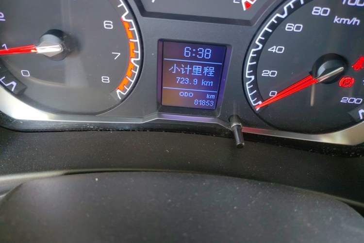 Used Haval H5 Classic 2016 Classic Edition 2.0T Manual 4x4 Prestige Model Odometer Close Up