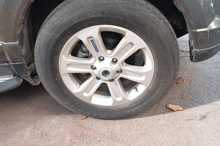 Used Haval H5 Classic 2016 Classic Edition 2.0T Manual 4x4 Prestige Model Right Front Wheel Hub