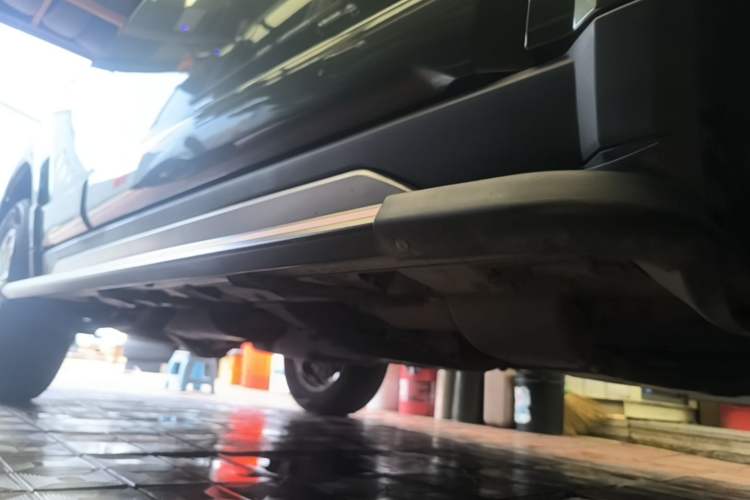 Used Haval H5 Classic 2016 Classic Edition 2.0T Manual 4x4 Prestige Model Right Side Sill