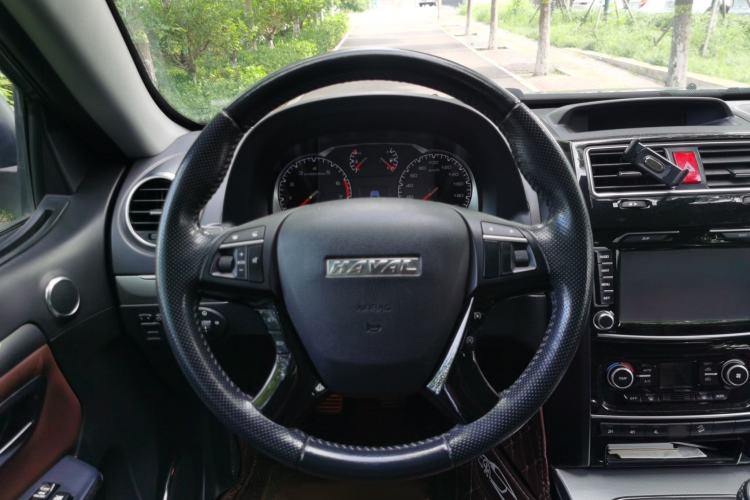 Used Haval H5 Classic 2016 Classic Edition 2.0T Manual 4x4 Prestige Model Steering Wheel