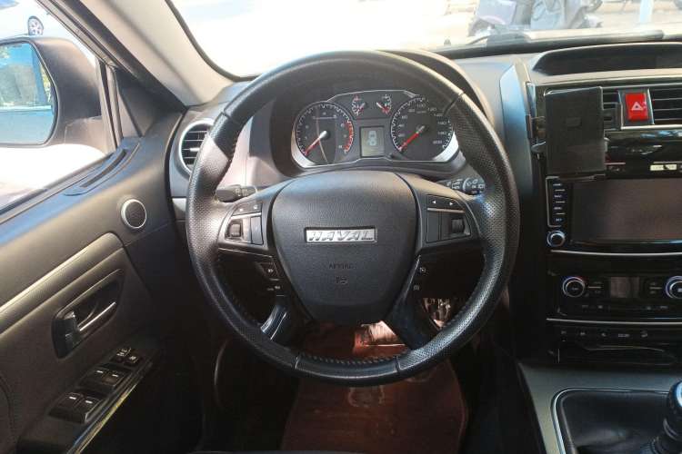 Used Haval H5 Classic 2016 Classic Edition 2.0T Manual 4x4 Prestige Model Steering Wheel