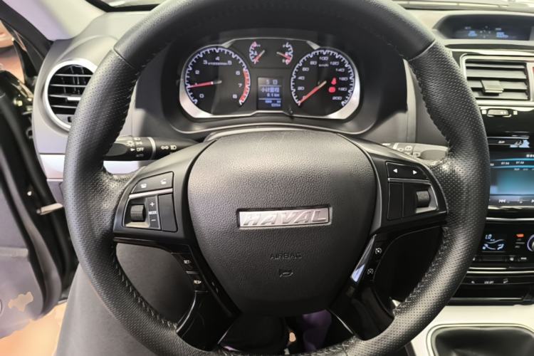 Used Haval H5 Classic 2016 Classic Edition 2.0T Manual 4x4 Prestige Model Steering Wheel