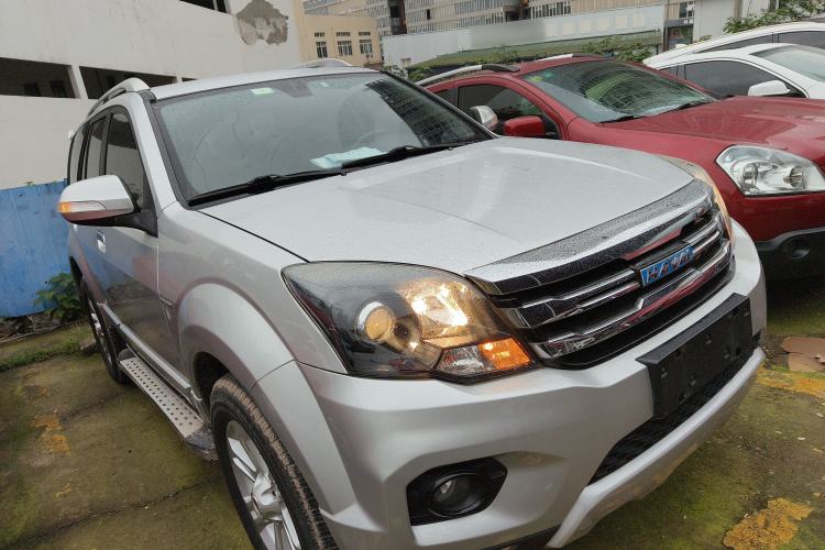 Used Haval H5 Classic 2016 Classic Edition 2.0T Manual Two-Wheel Drive Elite Model Exterior 2