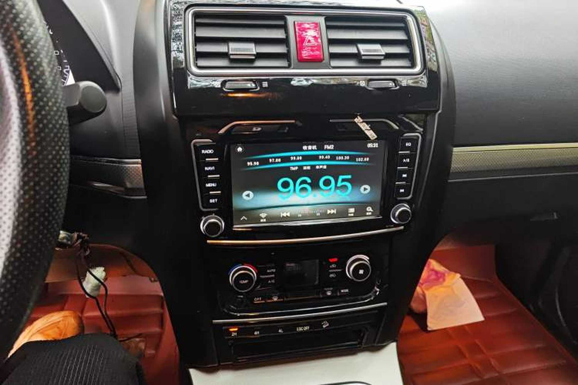 Used Haval H5 Classic 2016 Classic Edition 2.0T Manual 4x4 Prestige Model Audio And AC Panel