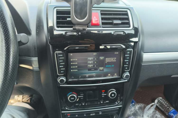 Used Haval H5 Classic 2016 Classic Edition 2.0T Manual 4x4 Prestige Model Audio And AC Panel