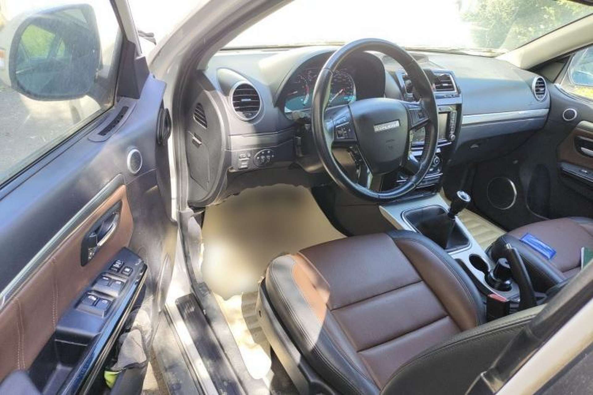 Used Haval H5 Classic 2016 Classic Edition 2.0T Manual 4x4 Elite Model Driver Seat