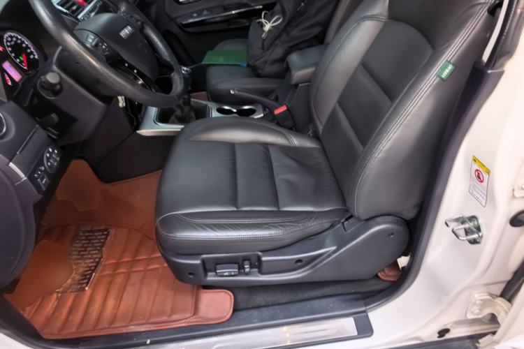 Used Haval H5 Classic 2016 Classic Edition 2.0T Manual 4x4 Prestige Model Driver Seat