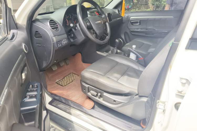 Used Haval H5 Classic 2016 Classic Edition 2.0T Manual 4x4 Prestige Model Driver Seat