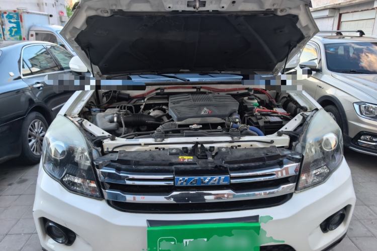 Used Haval H5 Classic 2016 Classic Edition 2.0T Manual 4x4 Prestige Model Engine Bay