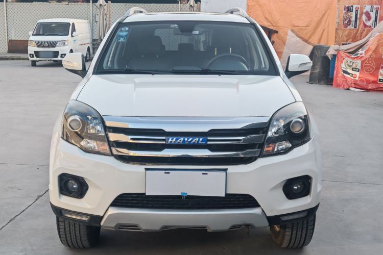 Used Haval H5 Classic 2016 Classic Edition 2.0T Manual 4x4 Prestige Model Exterior 1