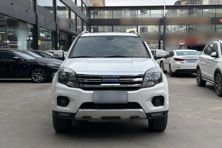 Used Haval H5 Classic 2016 Classic Edition 2.0T Manual 4x4 Prestige Model Exterior 1