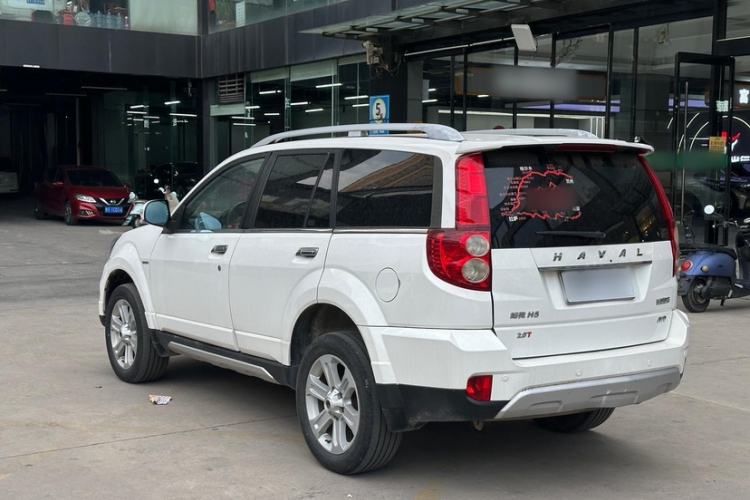 Used Haval H5 Classic 2016 Classic Edition 2.0T Manual 4x4 Prestige Model Exterior 2