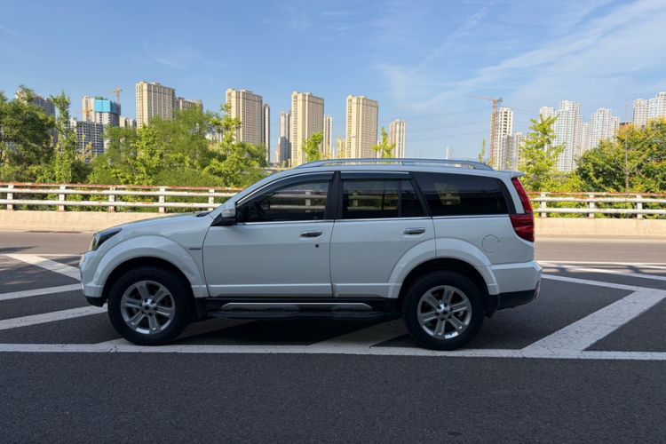 Used Haval H5 Classic 2016 Classic Edition 2.0T Manual 4x4 Prestige Model Exterior 3