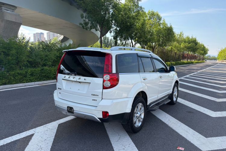 Used Haval H5 Classic 2016 Classic Edition 2.0T Manual 4x4 Prestige Model Exterior 6