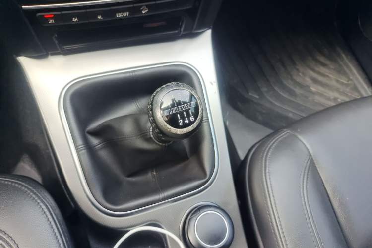Used Haval H5 Classic 2016 Classic Edition 2.0T Manual 4x4 Prestige Model Gear Lever