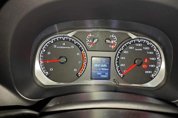 Used Haval H5 Classic 2016 Classic Edition 2.0T Manual Two-Wheel Drive Elite Model Instrument Cluster