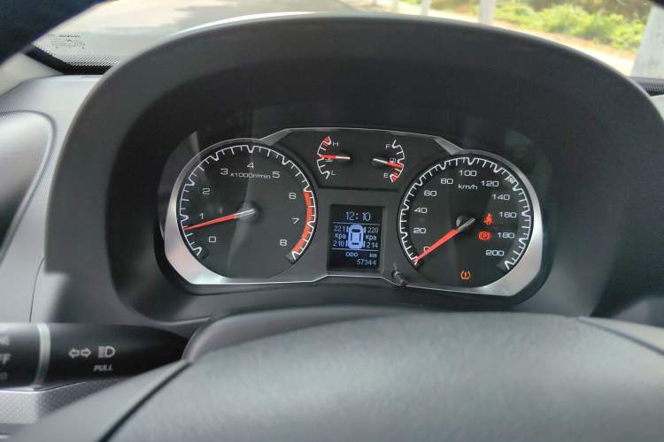 Used Haval H5 Classic 2016 Classic Edition 2.0T Manual 4x4 Prestige Model Instrument Cluster